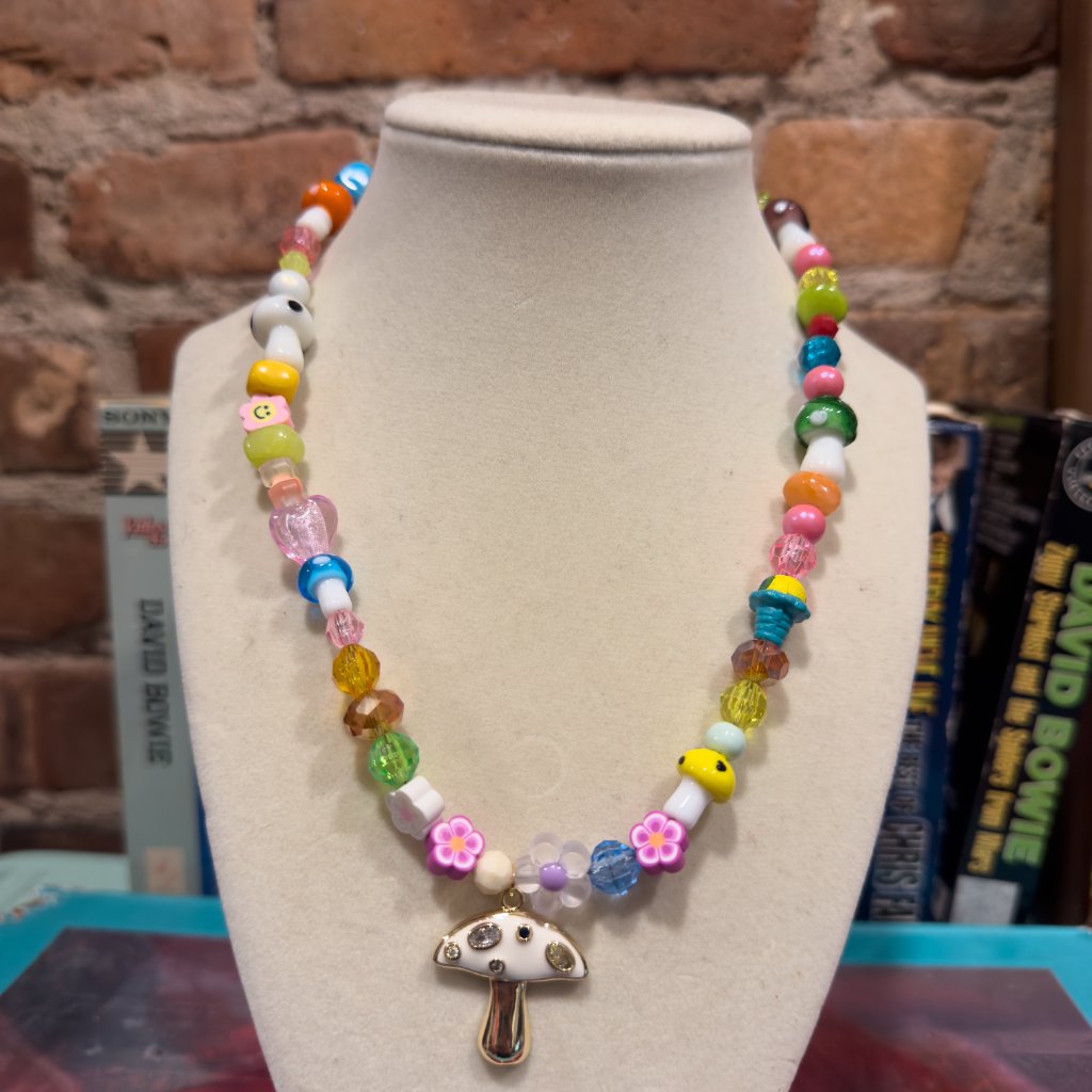 The Libra White Mushroom Eye Candy Chain